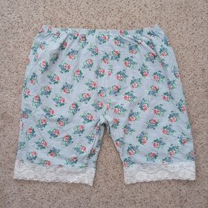 Vintage Cottage Core Floral Lace Shorts